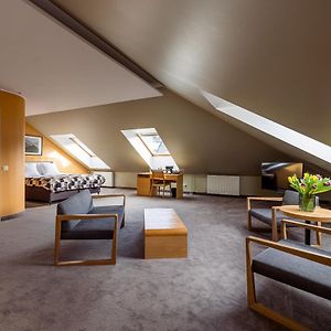 Premium Deluxe Room